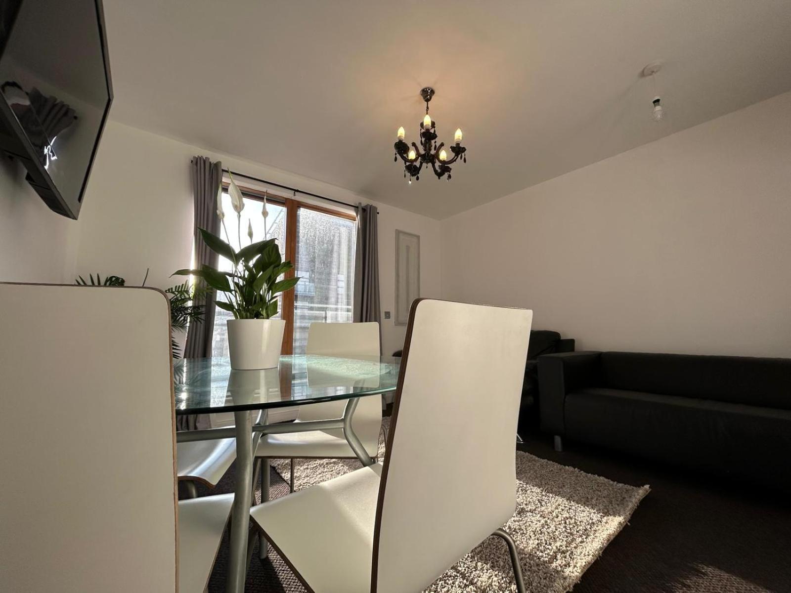 Central 2Bed 2Bath Manchester Exterior photo